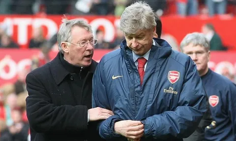 Sau ngần ấy năm, Sir Alex nói lời thật lòng về Arsene Wenger