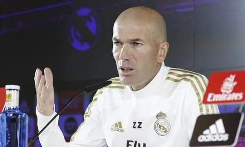 Sau tất cả, có 1 cái tên vẫn quyết "từ mặt" Zidane đến cùng