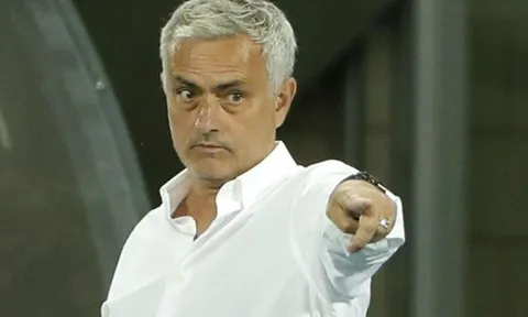 Sau tất cả, thủ lĩnh Tottenham nói lời tâm can về Mourinho