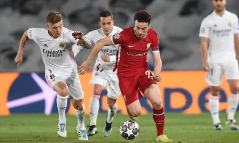 Sau tất cả, Zidane đã thể hiện đẳng cấp "nhà vua" của Real