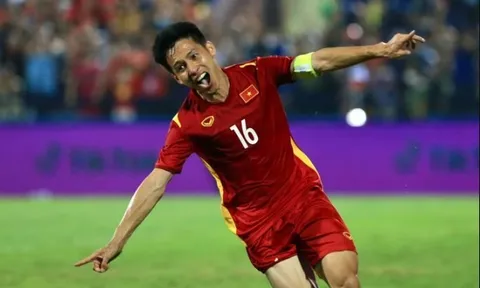 Đánh bại Myanmar, U23 Việt Nam vươn lên dẫn đầu bảng A