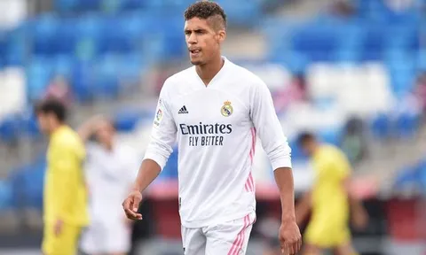 Sau Varane, Man Utd tự tin có được tiền vệ toàn năng với giá phải chăng