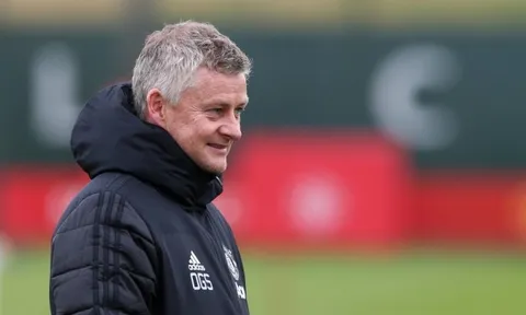Sau "Vidic 2.0", Man Utd nhắm tiếp "cây săn bàn" 50 triệu của Fiorentina