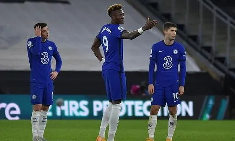 Scholes khen 'Lampard mới', chỉ rõ một vấn đề của Chelsea