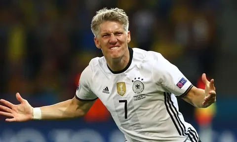 Huyền thoại tiến cử: "Sẽ rất tuyệt nếu cậu ta đến Bayern giữ vai trò huấn luyện"
