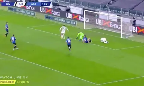 Giật gót kiểu Balotelli, Morata tạo ra màn tấu hài đỉnh nhất Serie A