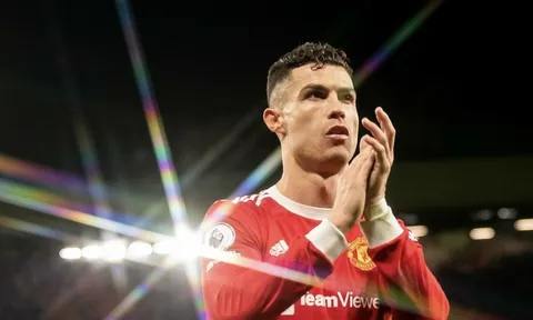 Man Utd đàm phán bí mật với tiền đạo thay Ronaldo