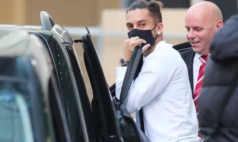 XONG! Lộ hình ảnh mới nhất, tân binh chuẩn bị có trận ra mắt Man Utd