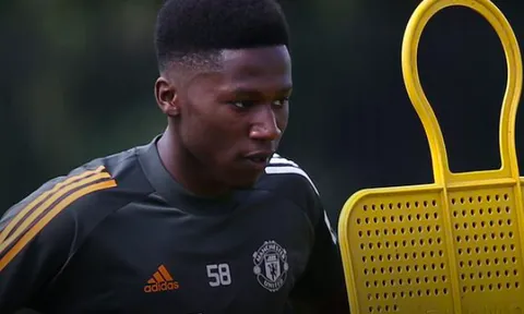 CHÍNH THỨC! Thêm cái tên chia tay Man Utd, tới bến đỗ quen thuộc