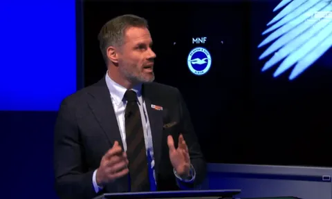 Carragher chỉ thẳng tên 3 bản hợp đồng tệ nhất của Arsenal