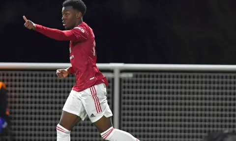 CHÍNH THỨC! Man Utd trình làng cái tên mới toanh, thay thế Martial