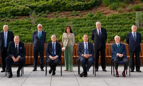 CHÍNH THỨC! Florentino Perez đắc cử Chủ tịch Real Madrid, bom tấn hứa hẹn nổ