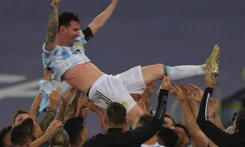 Xác nhận tương lai Messi sau khi vô địch Copa America