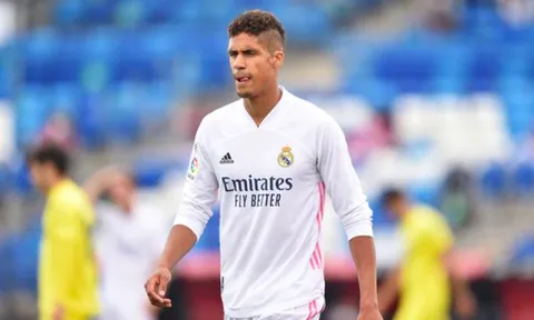 Chưa thể tới M.U, Varane sớm trở lại Real Madrid