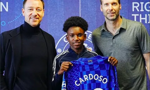 Chelsea hoàn tất tân binh đầu tiên sau khi Abramovich ra đi
