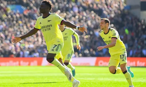 "Ánh sáng chói lọi của Arsenal, cái gai trong mắt đối thủ"