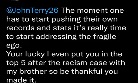 Terry và Ferdinand bêu xấu nhau trên twitter