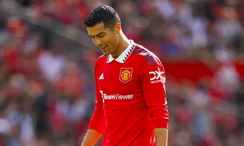 Ten Hag mạnh tay, ra quyết định gây sốc dành cho Ronaldo