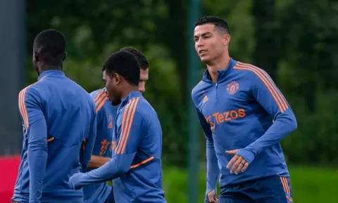 Lực lượng Man Utd đấu Brighton: 1 cái tên OUT, rõ Ronaldo