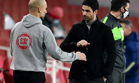 Roy Keane ra phán quyết về cơ hội vô địch của Arsenal