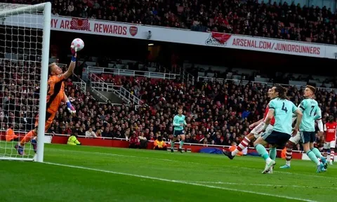 HLV Leicester: "Arsenal có thủ môn hàng đầu, xuất sắc nhất nước Anh"