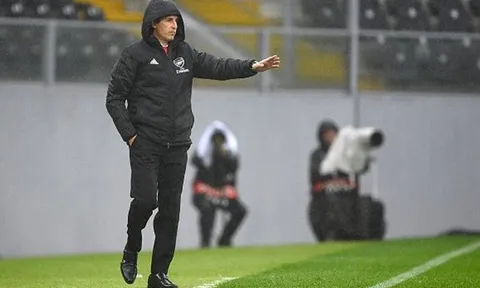 'Sếp bự' Arsenal trực tiếp hành động, ngày tàn của Emery đã điểm