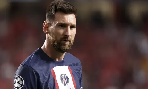Sếp lớn PSG nói không với Messi
