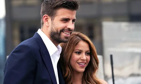 Pique hẹn hò với sinh viên cấp dưới