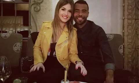 Sharon Canu, bóng hồng ngọt ngào giỏi trói chân Ashley Cole