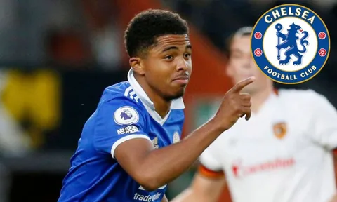 "Siêu bom" của Chelsea bất mãn với CLB