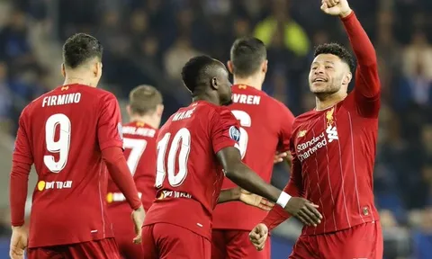 Sinh nhật Fabinho, Liverpool lập mốc 100% cùng Chamberlain