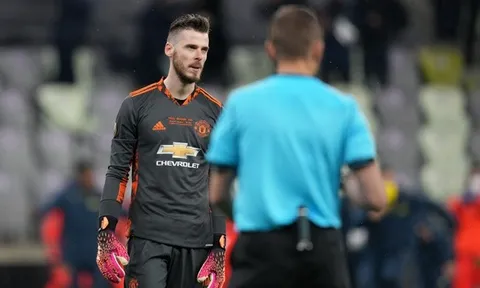 'Đứa con lưu lạc' Man Utd muốn hất cẳng cả De Gea lẫn Henderson