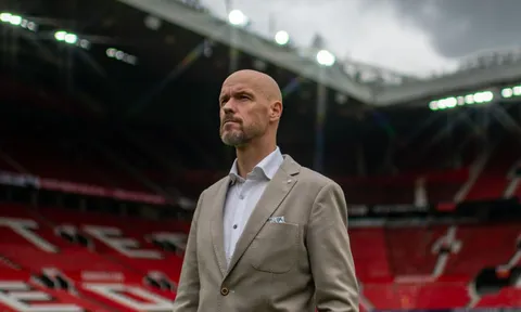 "Ten Hag sẽ cố gắng tống khứ những cầu thủ này khỏi CLB"