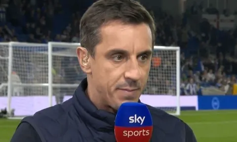 Neville chỉ thẳng 3 sao Man United sẽ rời đi mùa hè này