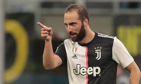 Người hùng Higuain không bực mình vì phải dự bị trận Inter