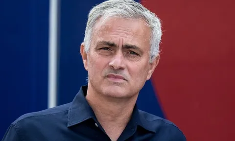 XONG! Mourinho xác nhận, Tottenham sắp đón tân binh thứ 4
