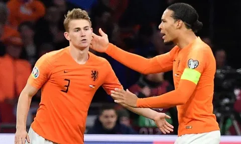 'Van Dijk và De Ligt cũng có thể mắc lỗi như bao người khác'