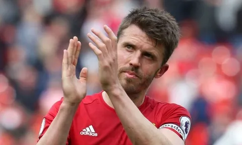 Mục tiêu của Man Utd được khen vượt trội hơn Michael Carrick
