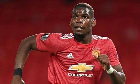 Vì hai diễn biến bất ngờ, Man Utd đã giữ Pogba khỏi "nanh vuốt" Juve