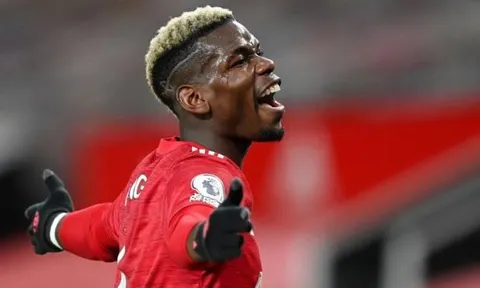 "Thật nực cười, tại sao Pogba phải làm như vậy?"
