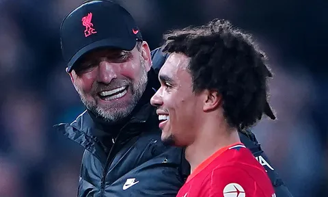 Klopp: "Alexander-Arnold là cầu thủ đẳng cấp thế giới"