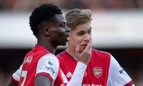 Smith Rowe ca ngợi 1 đồng đội Arsenal sau trận Manchester City