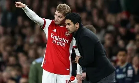 Smith Rowe đá số 9 ảo, Arsenal sẽ đánh canh bạc lớn