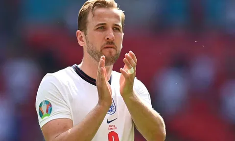 Sợ hụt Harry Kane, Man City đưa sao Barca vào danh sách dự phòng