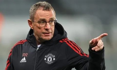 So sánh 10 trận đầu của Rangnick với 10 trận cuối của Solskjaer