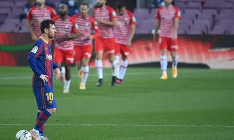 SỐC! Messi hỏng ăn khó tin, 'sút văng' danh hiệu La Liga của Barca?
