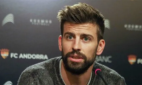 SỐC! Pique gọi PSG là "nhà tù"