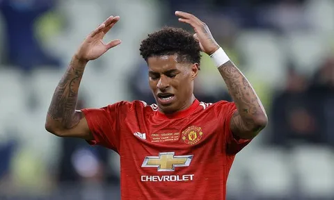 SỐC! PSG 'đi đêm' với tiền đạo Man Utd