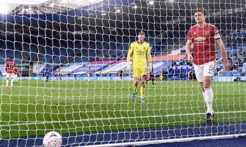 Solskjaer đã ân hận khi bán đi "quái thú" tấn công và "kẻ bị ruồng bỏ"?