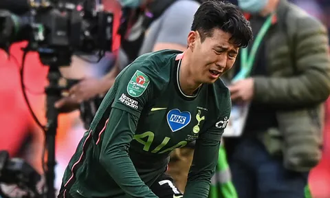 Son Heung-min khóc lớn, ngã quỵ xuống sân khi Spurs thất bại